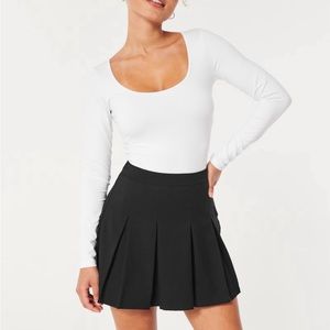 Hollister black skirt